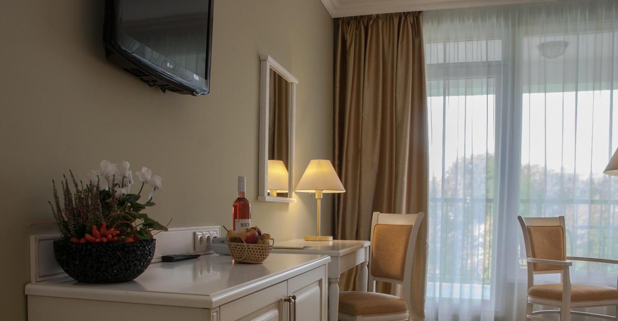 מישקולץ Calimbra Wellness Hotel Superior מראה חיצוני תמונה