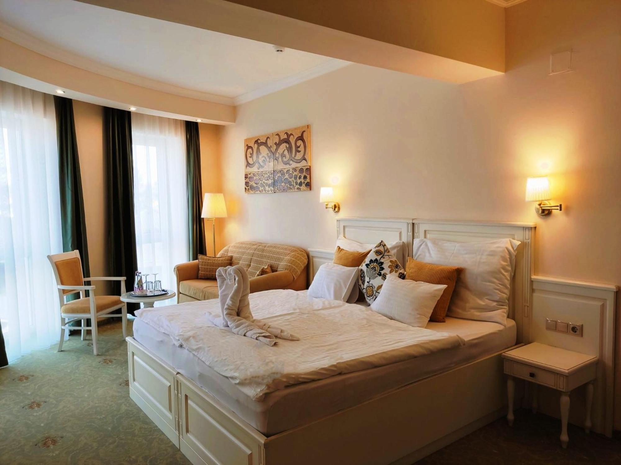 מישקולץ Calimbra Wellness Hotel Superior מראה חיצוני תמונה