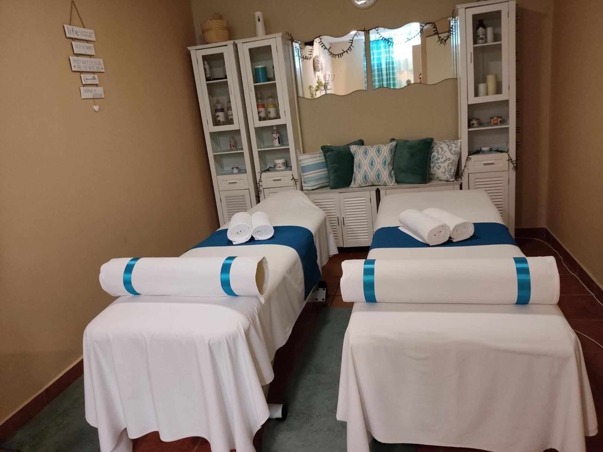 מישקולץ Calimbra Wellness Hotel Superior מראה חיצוני תמונה