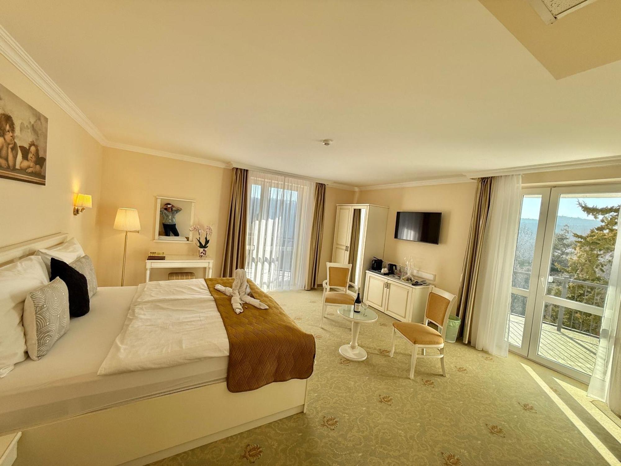 מישקולץ Calimbra Wellness Hotel Superior מראה חיצוני תמונה