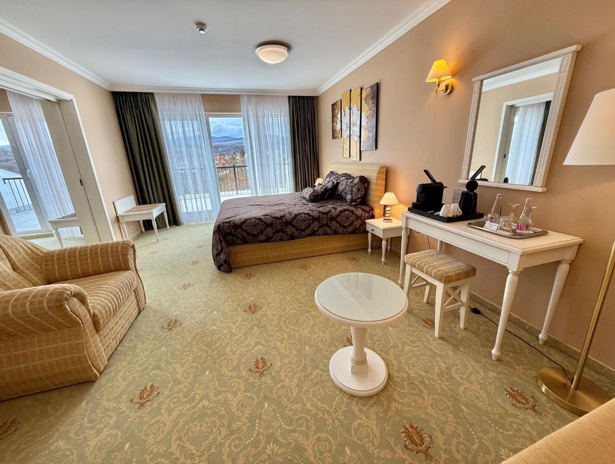 מישקולץ Calimbra Wellness Hotel Superior מראה חיצוני תמונה